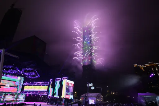 明天中部以北、東部有雨 跨年夜低溫下探14℃