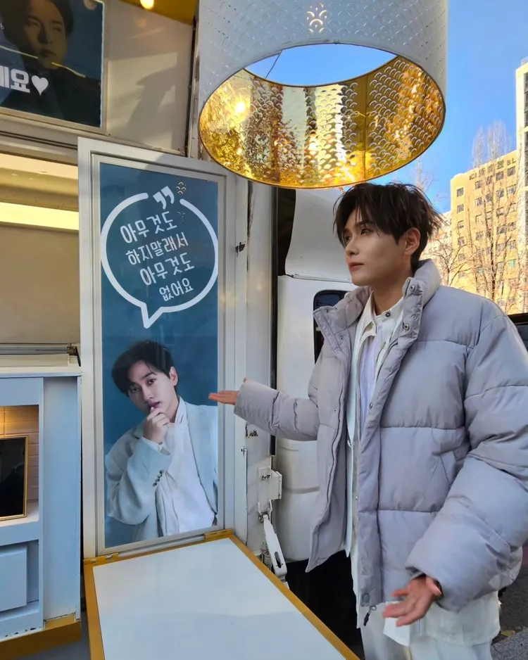 銀赫之前送咖啡車力挺厲旭，但車到咖啡不到。翻攝厲旭IG