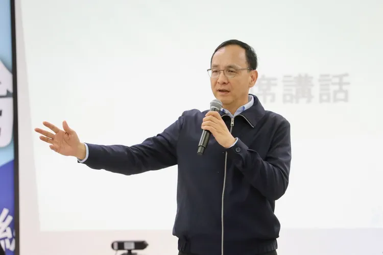 朱立倫批民進黨抹紅無所不用其極。國民黨提供