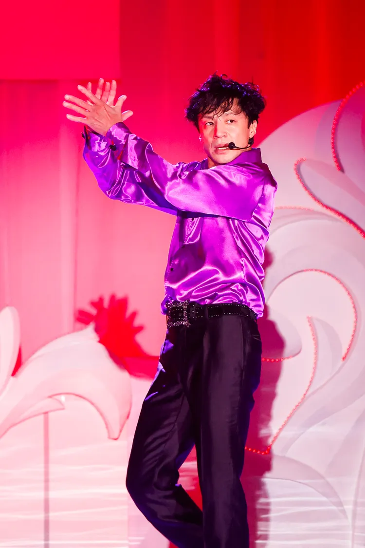 57歲的東山紀之舞功紮實。翻攝oricon