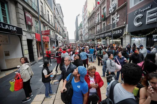 墨西哥中部地震規模5.8　首都搖晃民眾逃上街