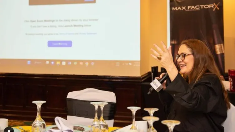 塞雷柏蒂宣布辭去尼加拉瓜選美機構總監一職。翻攝IG＠KarenCelebertti
