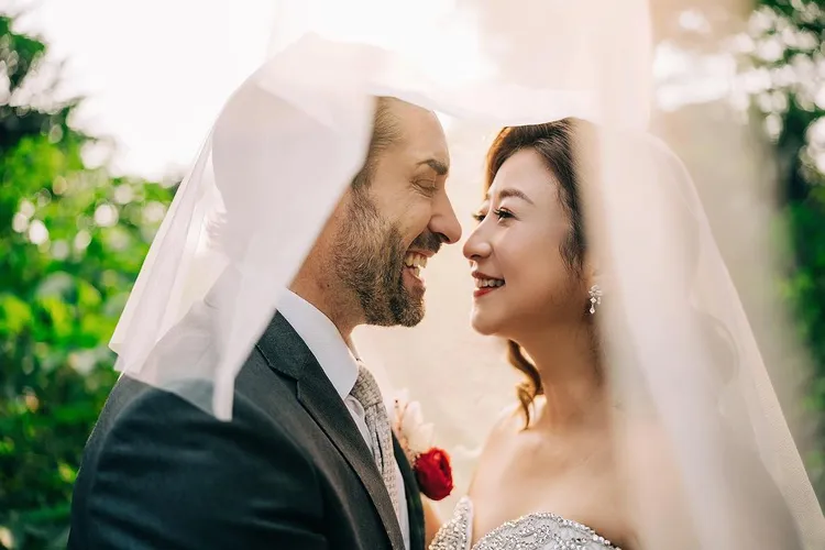 42歲的黃湘怡嫁給50歲的Jon。翻攝黃湘怡IG