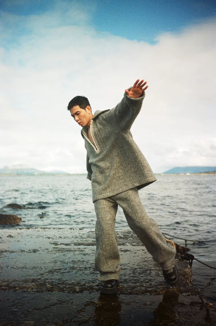 蕭敬騰終於再推出音樂新作品。華納音樂提供