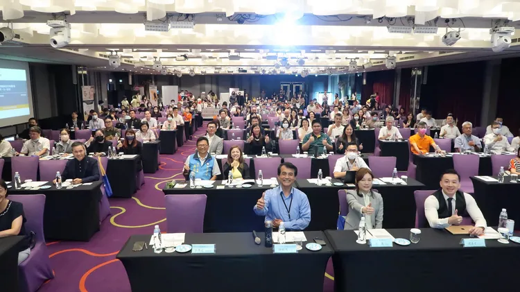 交通局與內科發展協會合辦「內科交通綠運輸結合ESG推廣計畫」。交通局提供