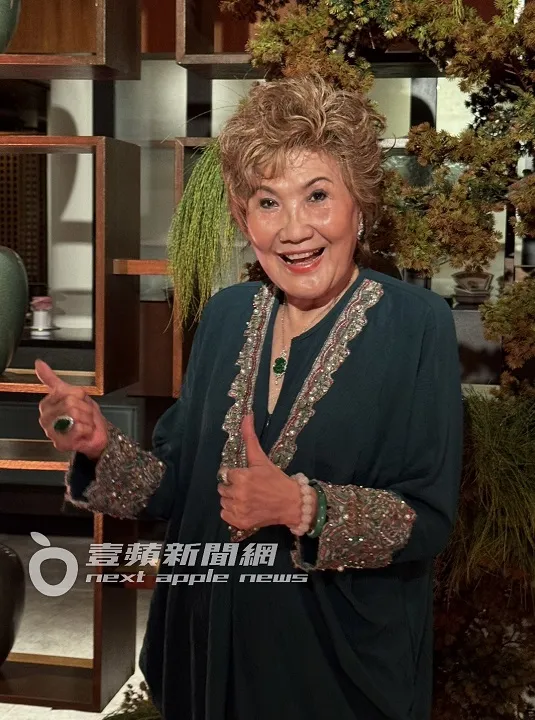 楊紫瓊媽媽很硬朗。吳玉愛攝