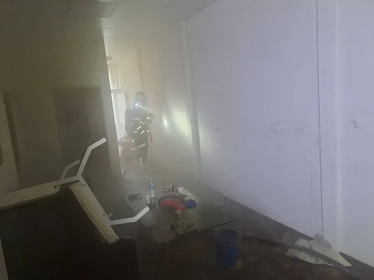 竹縣湖口一棟民宅今上午發生火警，卻造成一名消防員殉職。新竹縣消防局提供