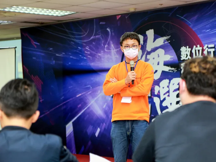 網路論壇Dcard創辦人簡勤佑。翻攝自國民黨臉書