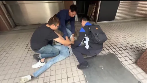 找友「赞助」律师费还嫌少!泼漆泄愤「搞乌龙」 警逮5人这2罪送办
