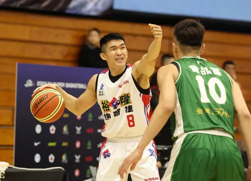 名將之子從百萬年薪到差點領失業補助!終於圓夢加入和父親一樣的球隊