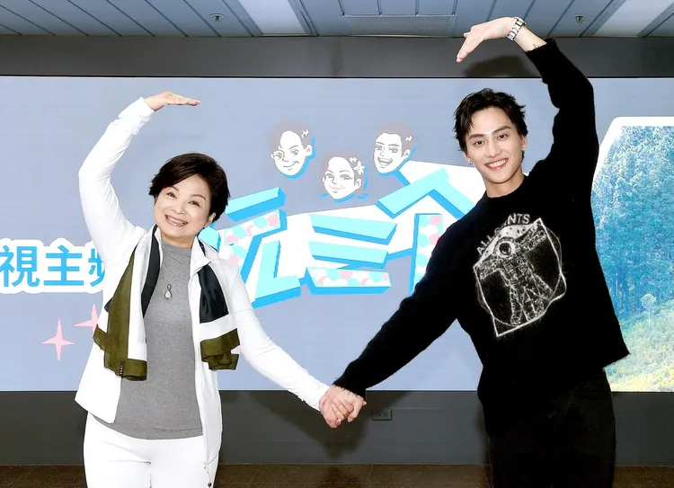 楊貴媚、范少勳在節目結束後，每年仍定期聚餐敘舊。。華視提供