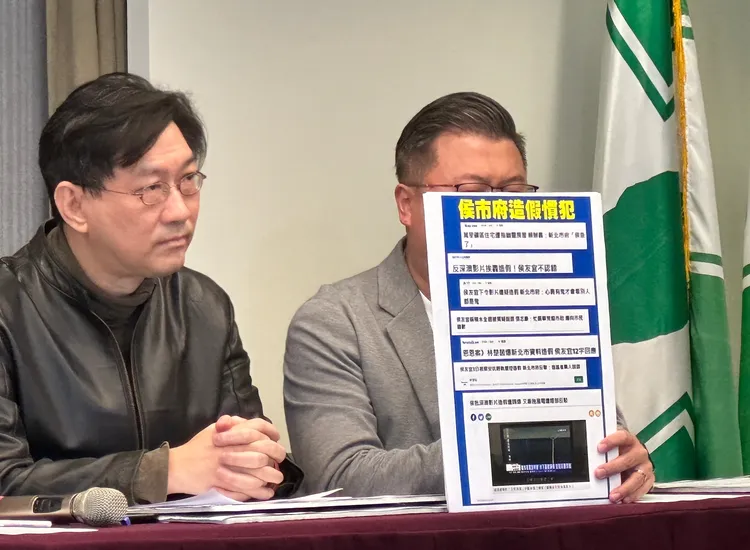 張志豪指新北市府已經是造假慣犯。潘袁詩羽攝