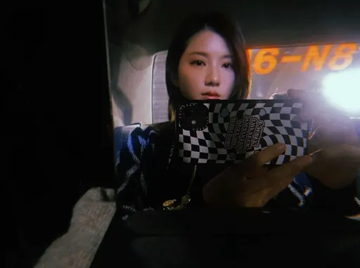 豆花妹癱軟車上昏倒1個半小時 經紀人驚送醫院親吐病況