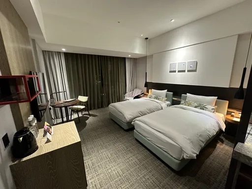 旅宿缺工2|低薪還開放移工 專家批:讓調薪的業者像笨蛋