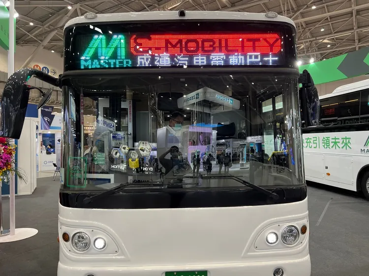 先導公車預計引進10輛電動車。新竹市府提供