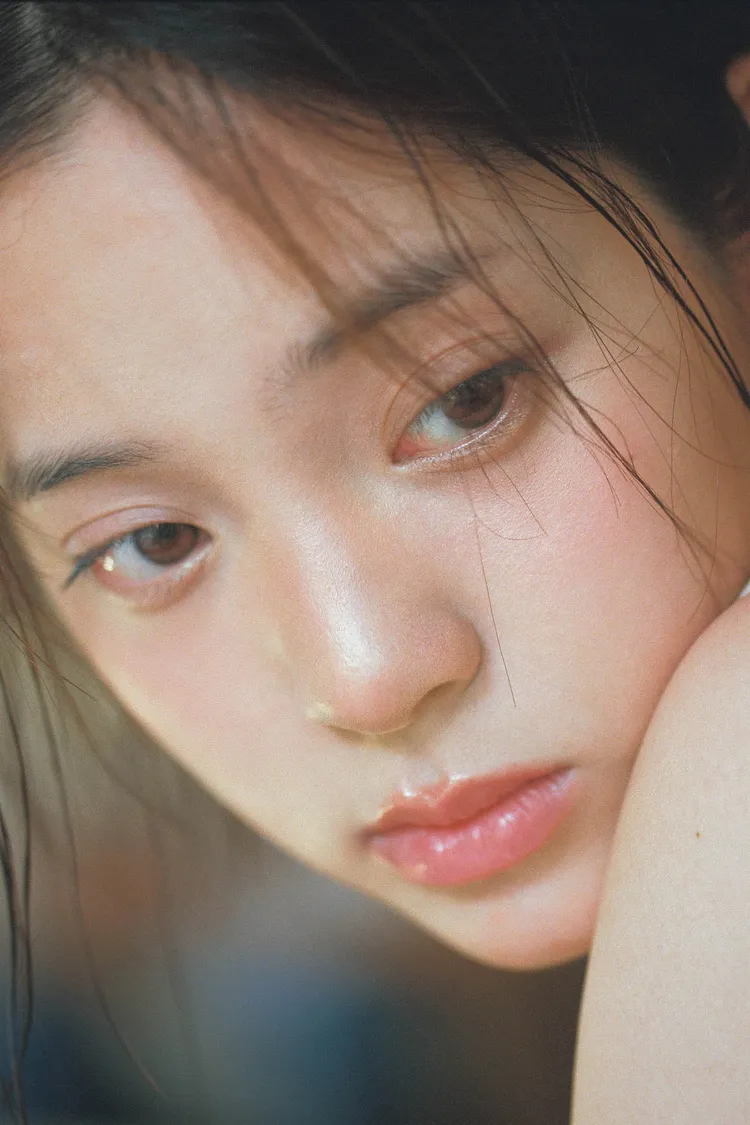 歐陽娜娜是影視歌三棲的創作才女。海蝶音樂提供