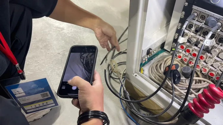 轉播線材遭老鼠咬破。取自台北市議員許淑華臉書