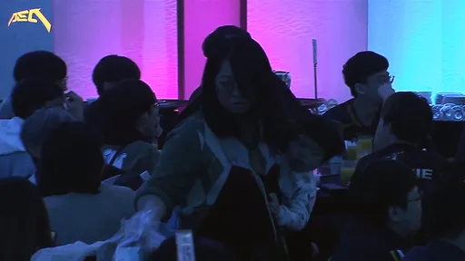 統神暴怒有原因！　老婆：電競協會竟要我帶孩子看涉毒者頒獎