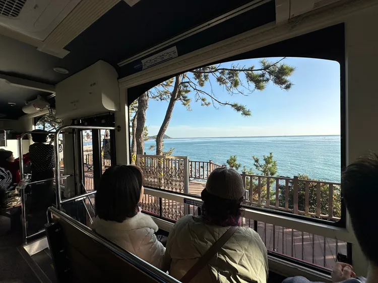 海岸列車。陳怡文攝