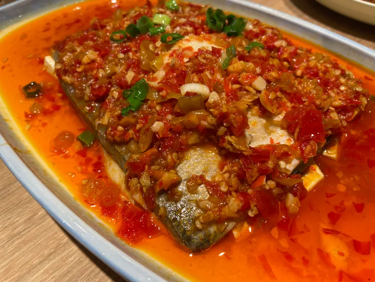 火辣剁椒虱目魚。開飯提供