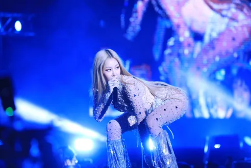 台中跨年|嘻哈女王JESSI「國罵」問好 連唱6首嗨爆全場