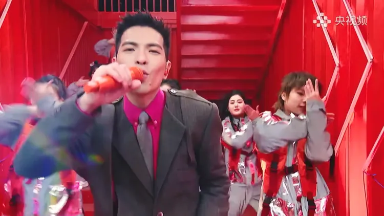 蕭敬騰又登上央視舞台。翻攝央視頻微博