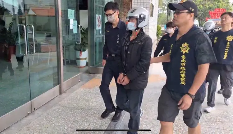 臺南將軍1日晚間發生槍擊殺人案，警方今日將在逃嫌犯逮捕。翻攝畫面