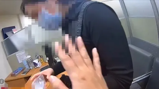 老婦解定存喜買「穩賺不賠」股票 正妹理專揭真相偕警機智阻詐