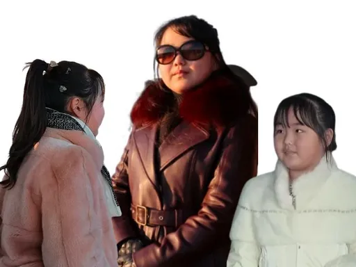 粉紅皮草貴氣逼人 北韓第一千金再秀皮衣神複製金正恩穿搭