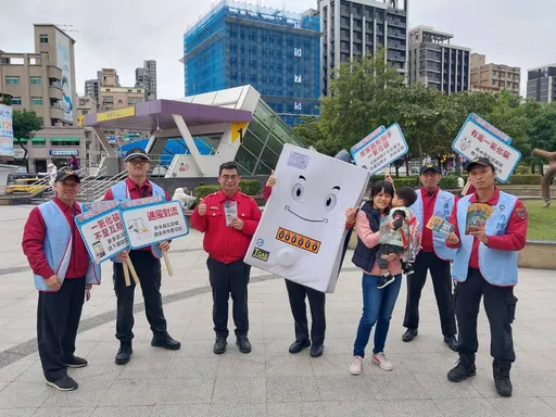 今年全台已發生20件一氧化碳中毒　新北消防捷運站快閃宣導