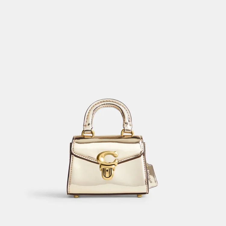 SAMMY 12頂部提把手袋，2萬1800元。品牌提供