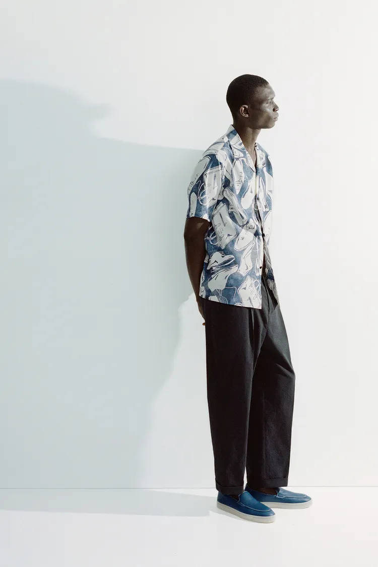 Berluti 2024春夏系列對於夏日穿搭，著墨於輕量材料與輕盈結構。品牌提供