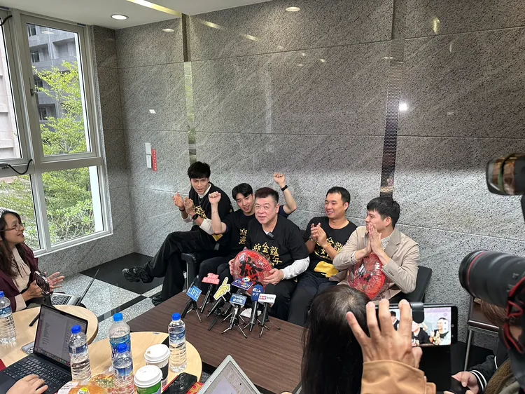 孫德榮自曝怕爆王仁甫。攝影中心攝