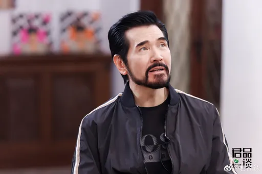 費翔淚吐93歲母「飄在自己的雲朵上」　認出兒子很開心但看不懂他演戲