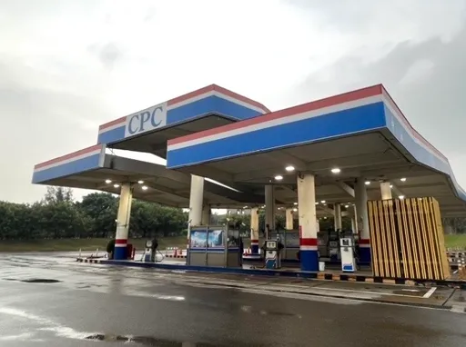 國際油價跌！本周汽油卻不降價　連2周價格不變原因曝光