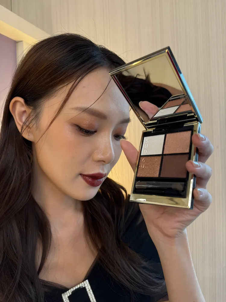 Model示範晶采盈緻眼彩盤#129甘艷。張家玲攝