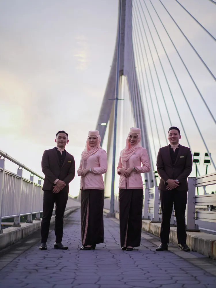 汶萊皇家航空推出優惠台北－沙巴6960元起、台北－古晉8840元起、台北－雅加達6823元起、台北－墨爾本1萬2600元起。業者提供