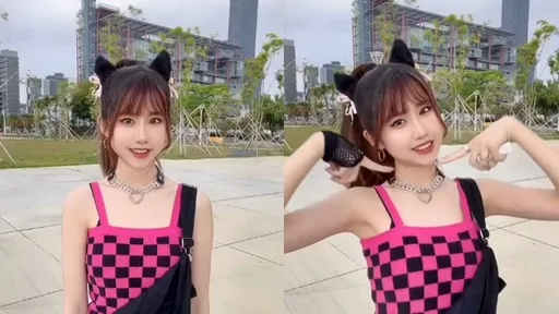 攤開妳的掌心讓我看看妳 虎牙妹手裡藏東西!感覺有年紀