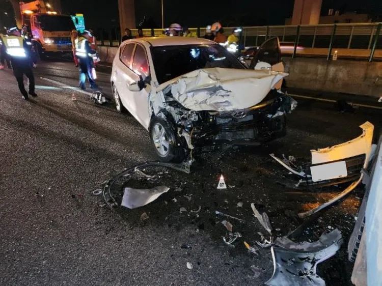 11/25國1北向50.8公里處事故，駕駛未繫安全帶，不幸死亡。高公局提供