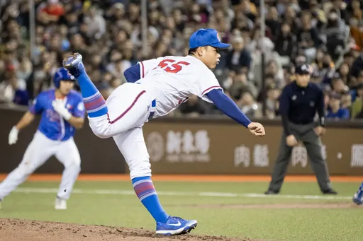 菲律賓嚇死人!中華隊只以2比1險勝 明晚對決日本爭冠軍