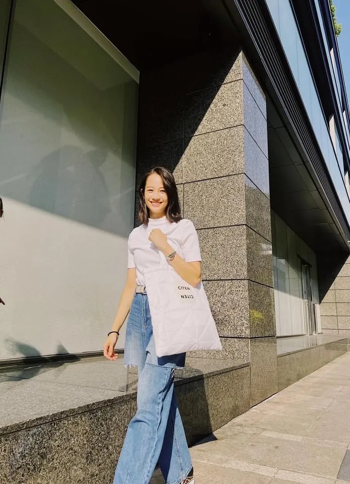 簡嫚書跟曹晏豪曾合作電影，也是同門好友。翻攝簡嫚書臉書