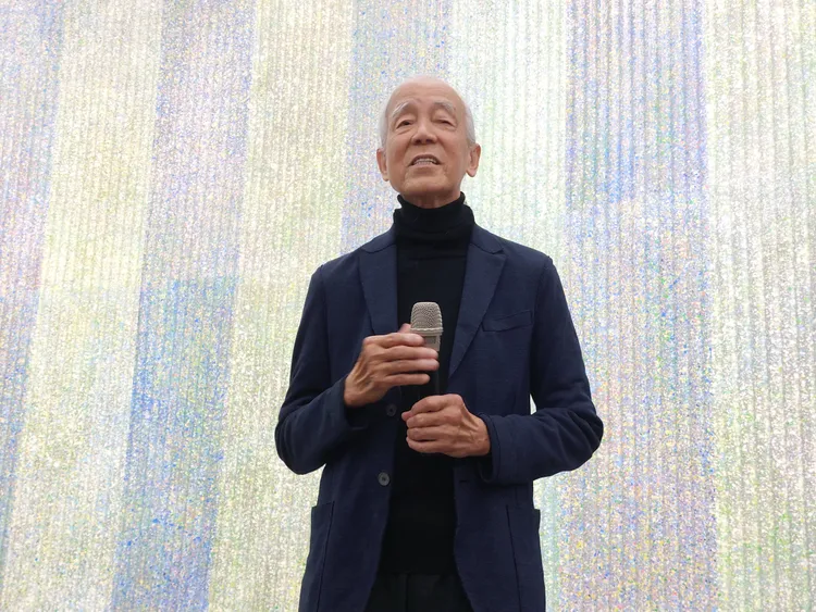 江賢二表示，這次展出的幾件新作，都是曾經想做、也試著做，卻做不出來的作品。凃建豐攝