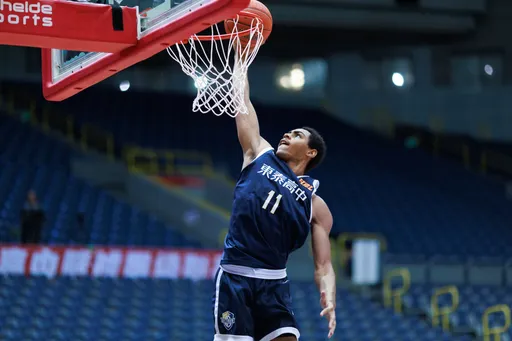 HBL也有洋將?外籍生韓德勝飆27分 東泰高中拿下複賽首勝