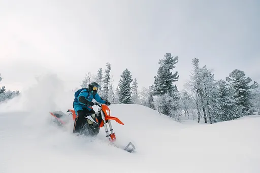 壹蘋派生活美語　最新極限運動：雪地單車