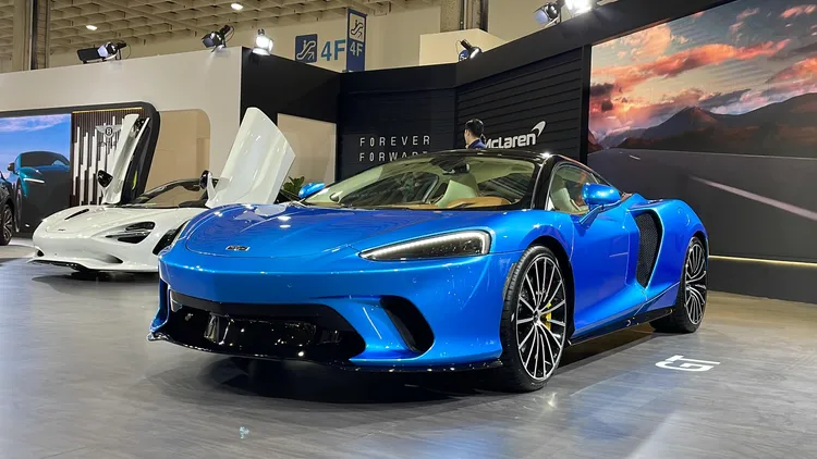 McLaren GT擁有跑旅的駕馭舒適性與大容量儲物空間，同時也具備McLaren品牌引以為傲的性能表現。林浩昇攝