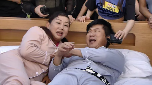 地方媽媽同床綜藝天王超級嗨 胡瓜崩潰喊「她只想脫我衣服」