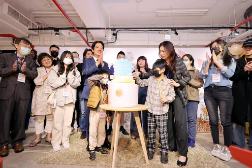 賴清德拋設百億癌症新藥基金「降低負擔」 要讓國家更強被世界擁抱