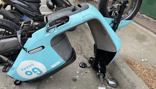 共享機車停車格內「顛倒放」 吃飽太閒!4無聊男惡作劇這下GG了