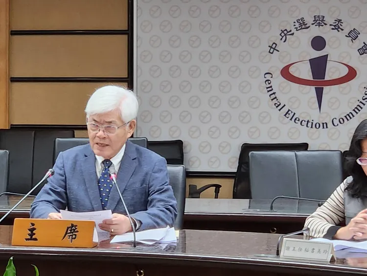李進勇宣布選舉競選相關規範。施智齡攝
