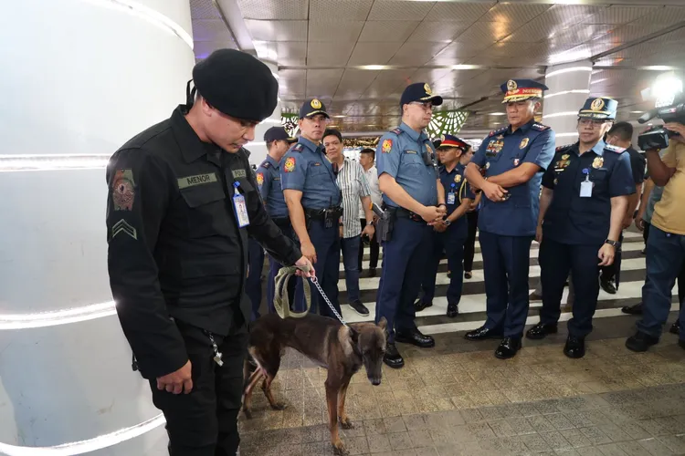 菲律賓國家警察。翻攝臉書@Philippine National Police
